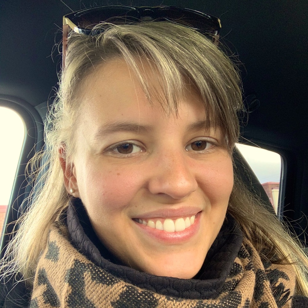 Meet your Posher, Ashley